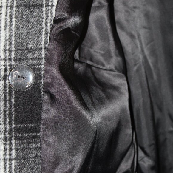 Lane Bryant Double-Breasted Faux-Wool black and gray lined coat 20 - worn once - Picture 5 of 8